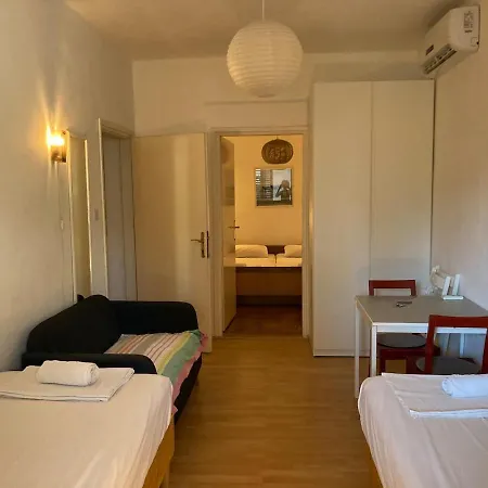 Two - In A House Tisno